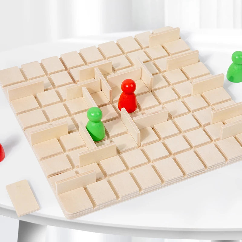 Wooden Step-by-Step Strategy Game — product detail 3